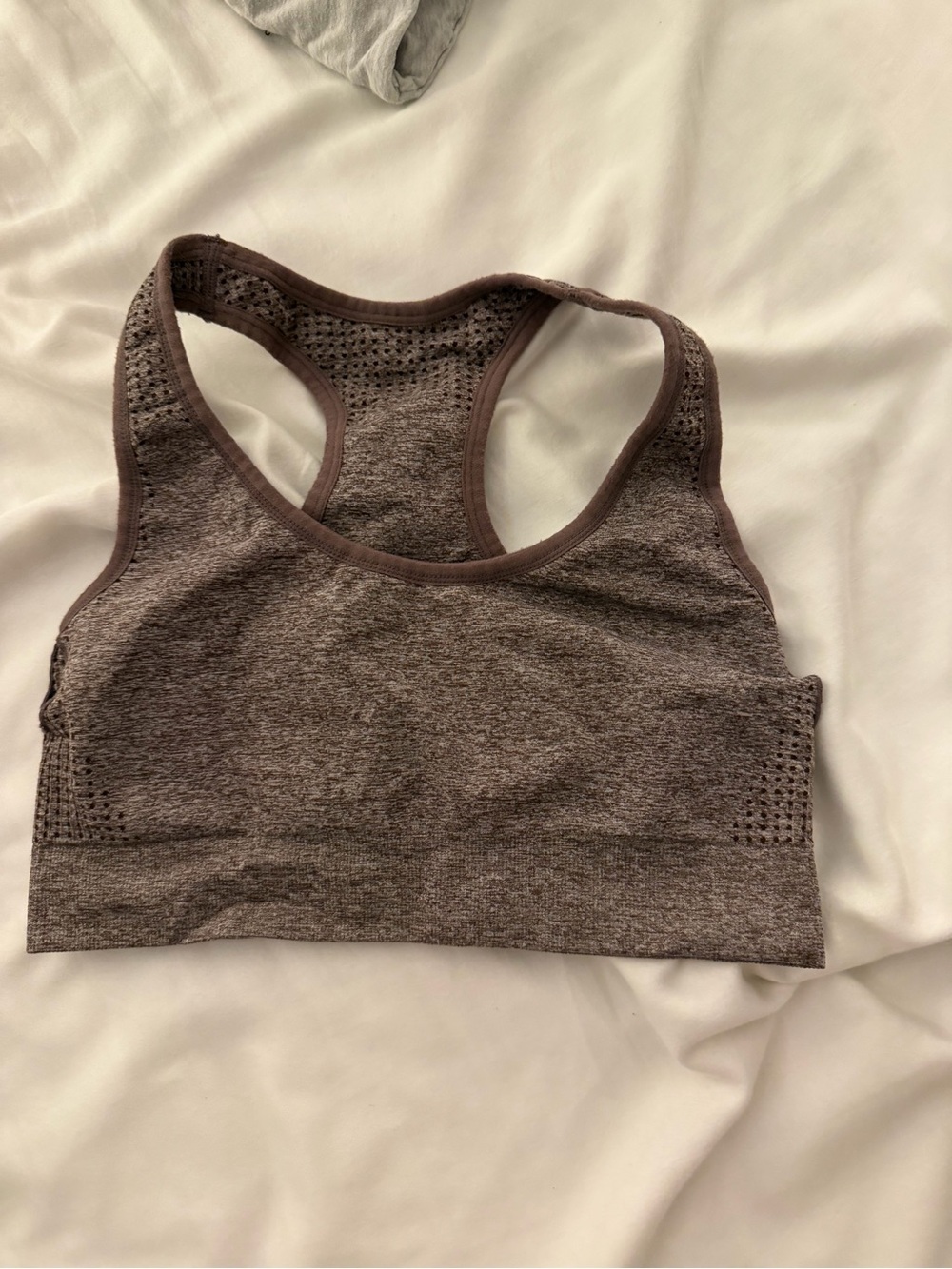 Seamless Brown Racerback Sports Bra - Comfortable Everyday Support